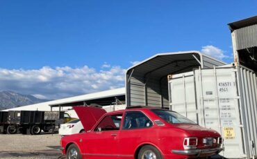 Toyota-corolla-1972-8