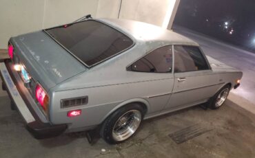 Toyota-corolla-1977-silver-8