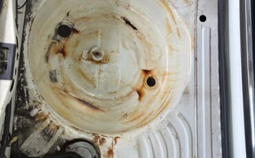 Toyota-corolla-1983-white-12