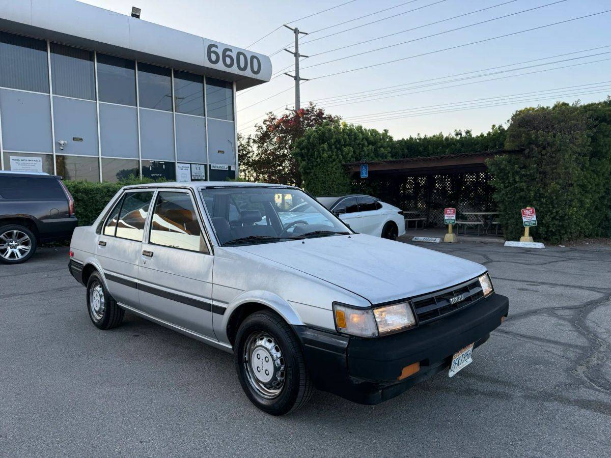 Toyota-corolla-1987-silver-19