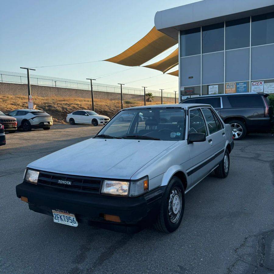 Toyota-corolla-1987-silver-29