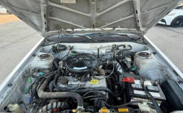 Toyota-corolla-1987-silver-93