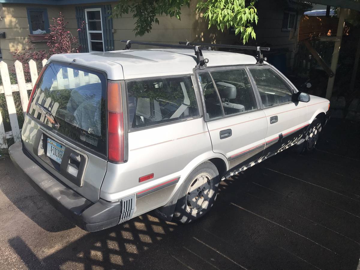 Toyota-corolla-1989-1