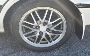 Toyota-corolla-1990-white-16