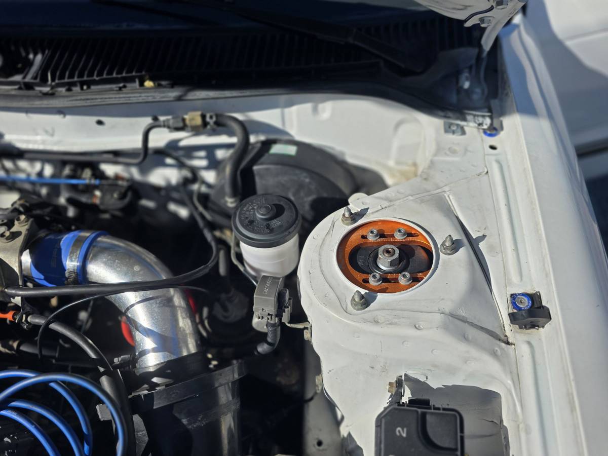 Toyota-corolla-1990-white-18