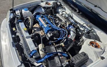 Toyota-corolla-1990-white-19