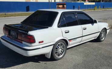 Toyota-corolla-1990-white-2