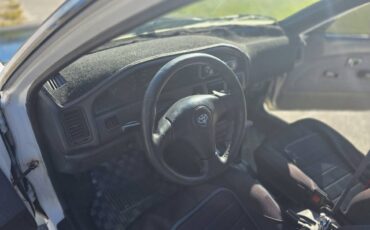 Toyota-corolla-1990-white-6