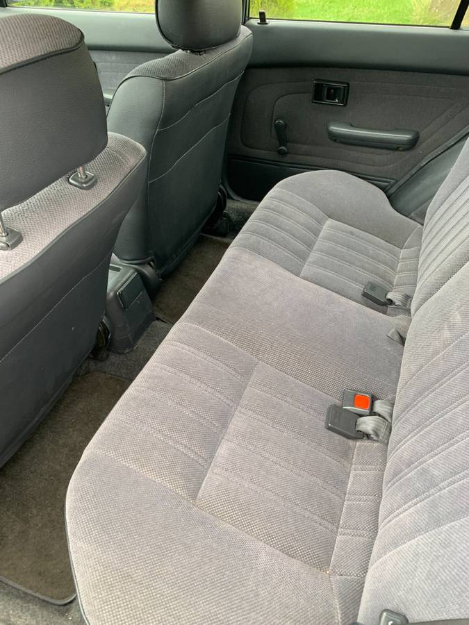 Toyota-corolla-1991-blue-9