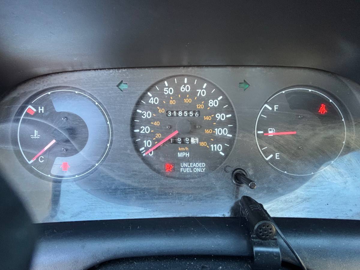 Toyota-corolla-1993-12