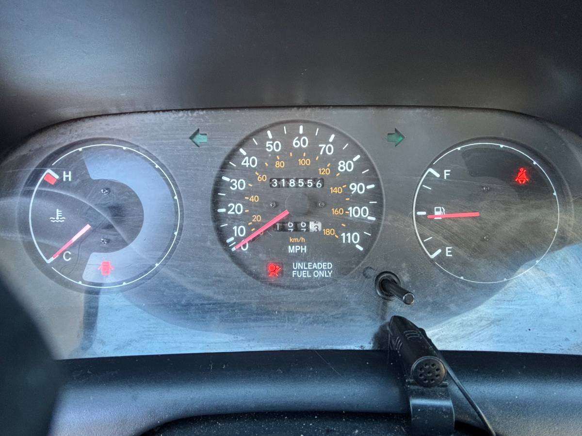 Toyota-corolla-1993-13