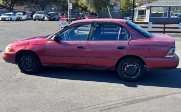 Toyota-corolla-1993-14