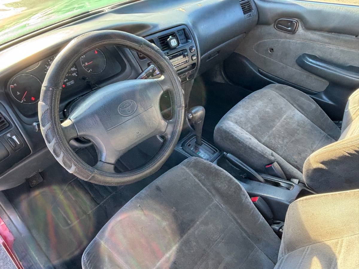 Toyota-corolla-1993-3