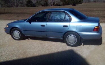 Toyota-corolla-1995-blue-1