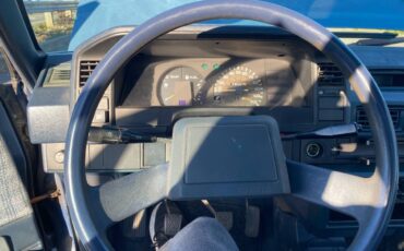 Toyota-corolla-ae82-dlx-1986-blue-10