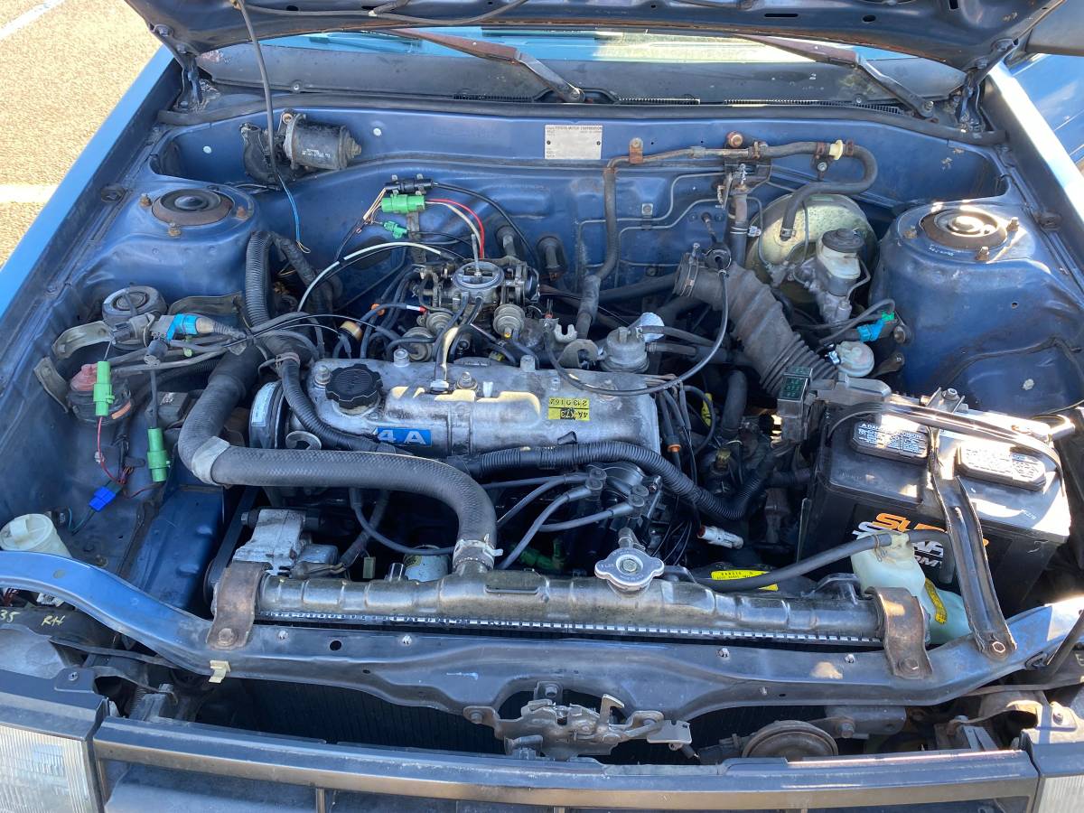 Toyota-corolla-ae82-dlx-1986-blue-11