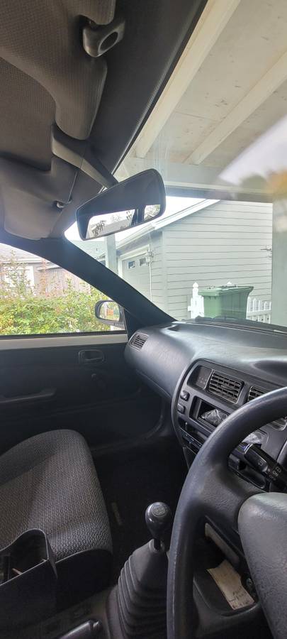 Toyota-corolla-diesel-1992-white-1