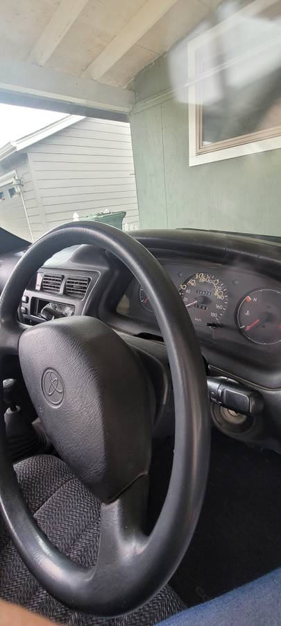 Toyota-corolla-diesel-1992-white-2