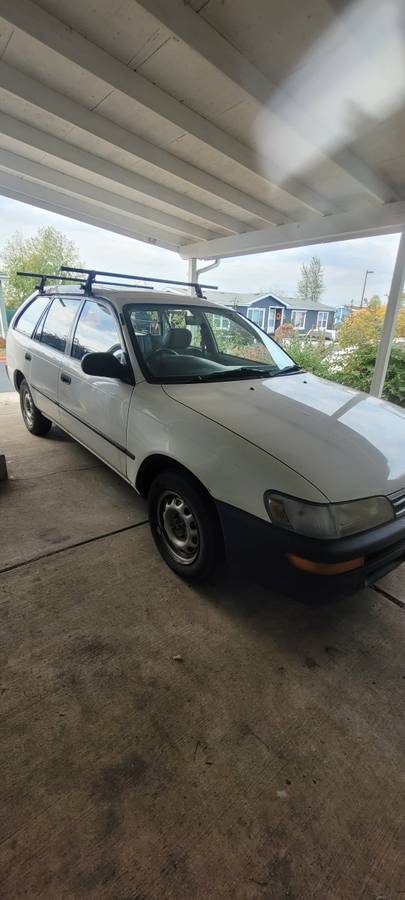 Toyota-corolla-diesel-1992-white-6