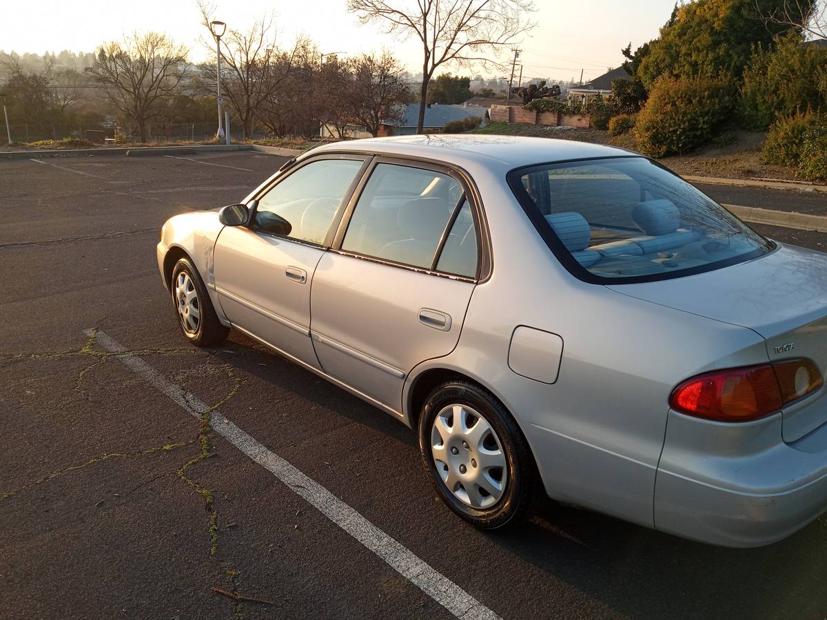 Toyota-corolla-le-1991-1