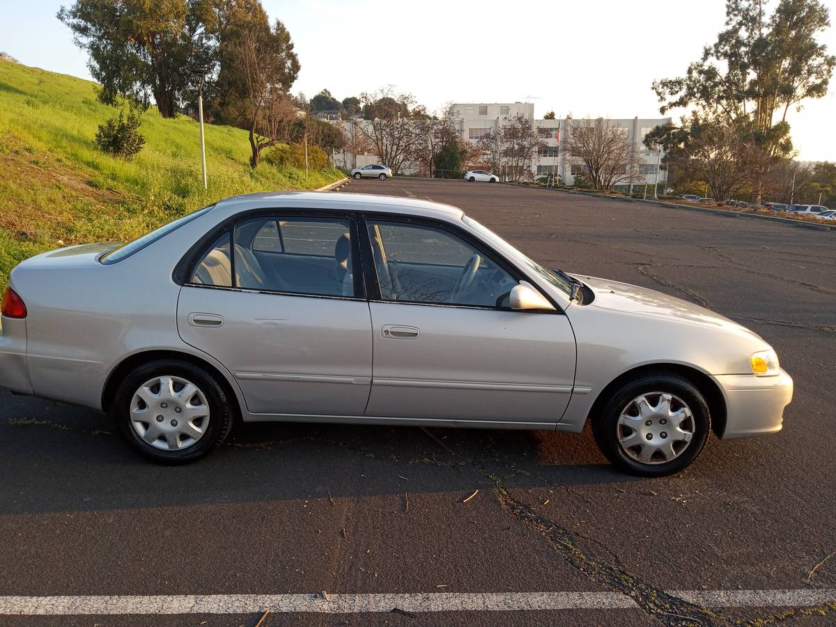 Toyota-corolla-le-1991-3