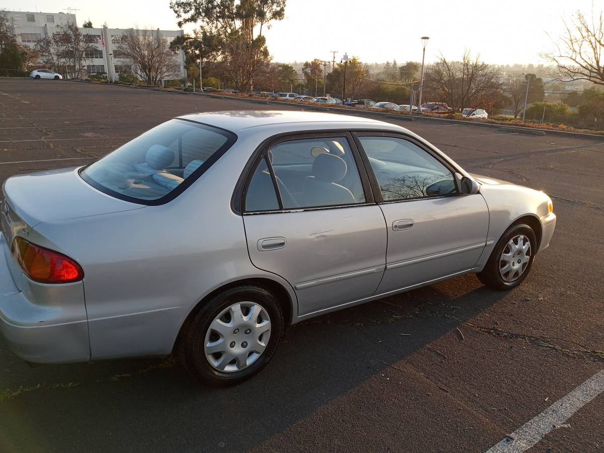 Toyota-corolla-le-1991-6