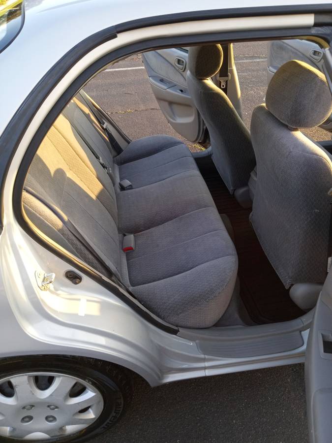 Toyota-corolla-le-1991-9