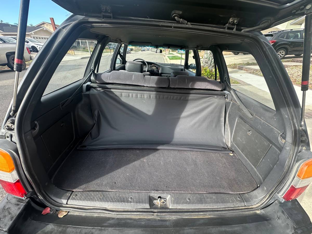 Toyota-corolla-wagon-1991-7