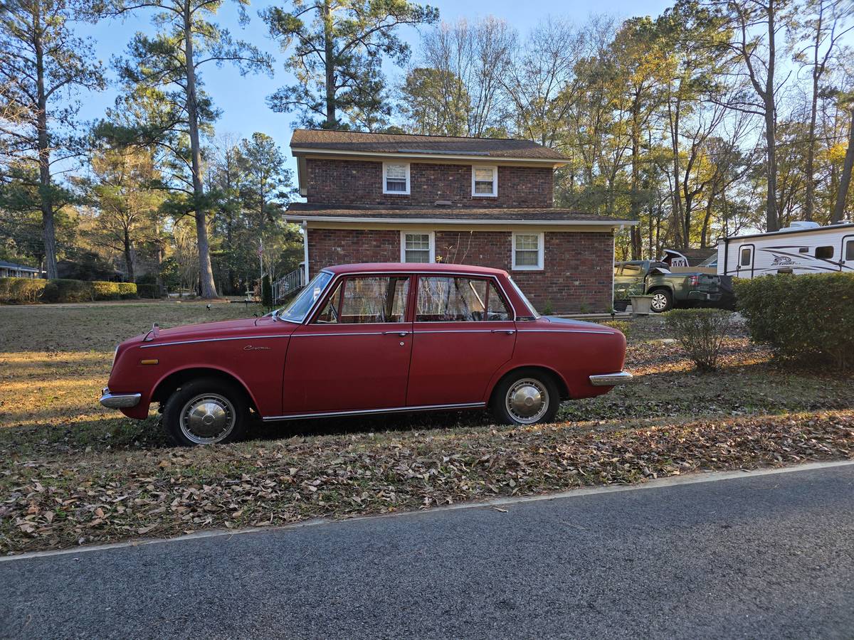 Toyota-corona-1967-1
