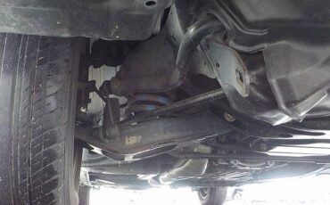 Toyota-crown-1991-white-18