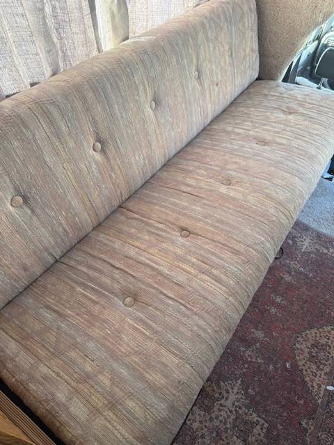 Toyota-dolphin-1991-white-2