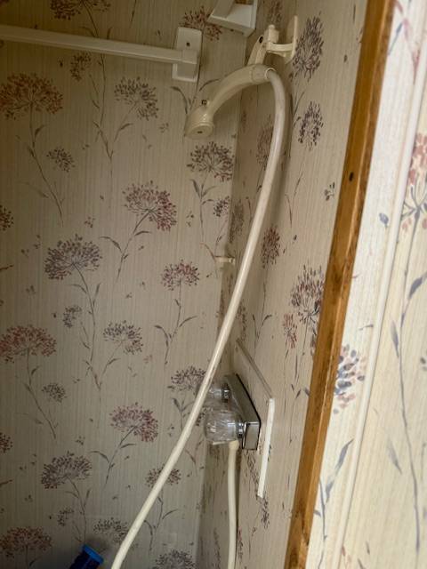 Toyota-dolphin-1991-white-5