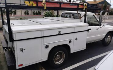 Toyota-dually-service-body-wrack-1987-white-3