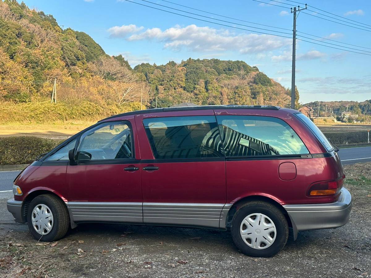 Toyota-estima-1996-red-1