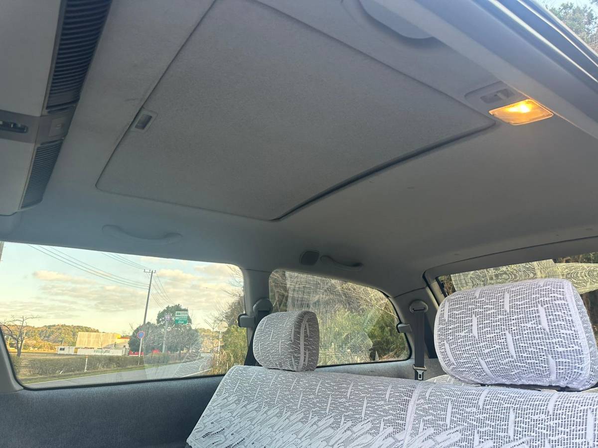 Toyota-estima-1996-red-10