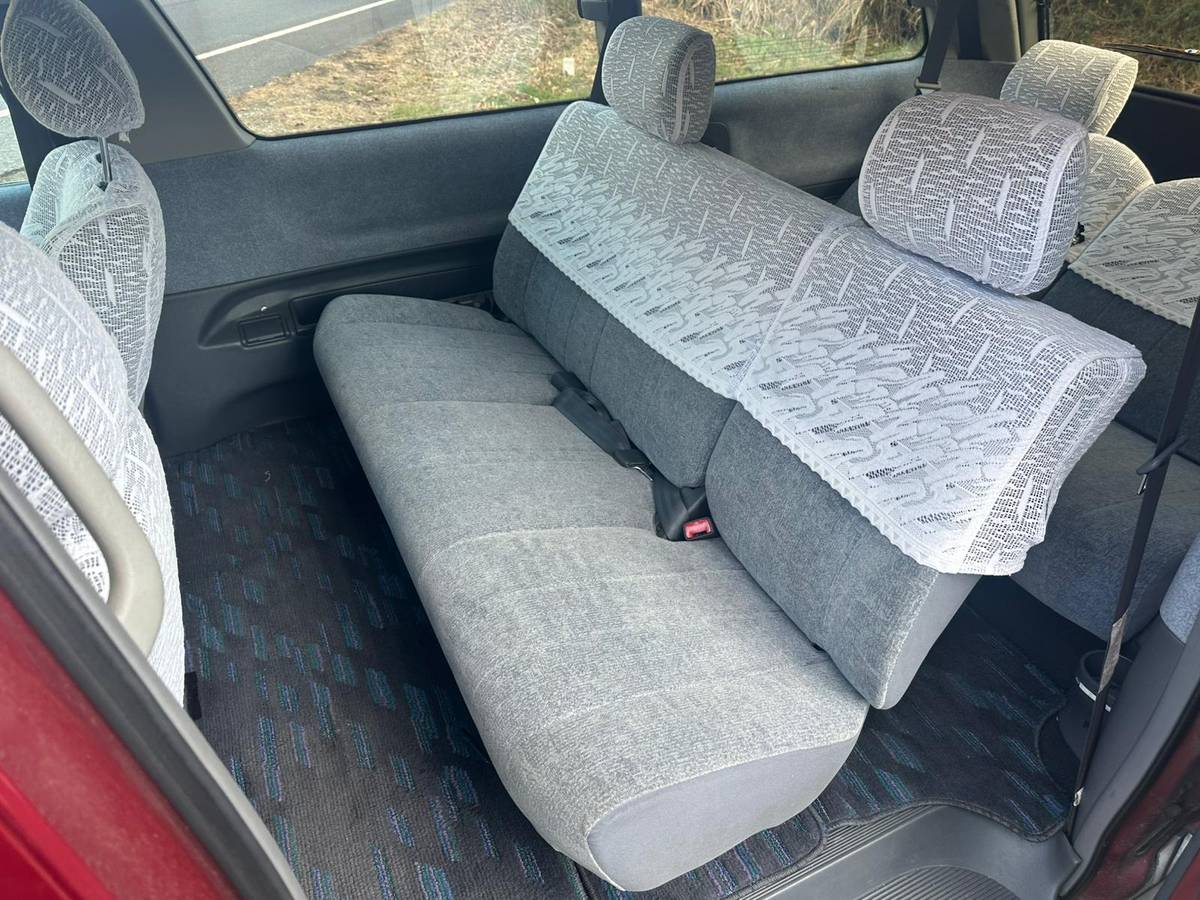 Toyota-estima-1996-red-11