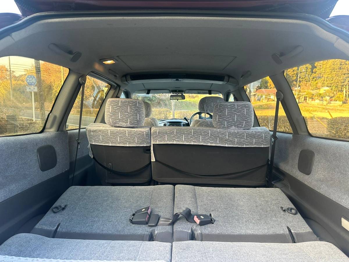 Toyota-estima-1996-red-16