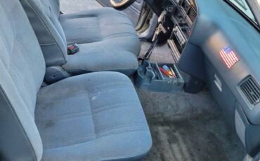 Toyota-extra-cab-pickup-1989-white-4