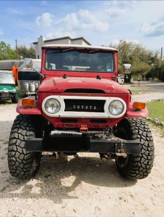 Toyota-fj-cruiser-4x4-1974-red-12