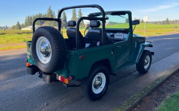 Toyota-fj40-1972-green-9