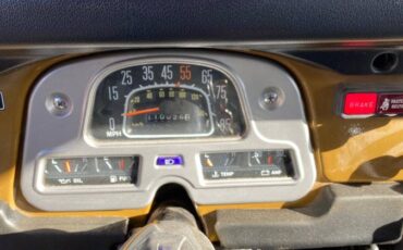 Toyota-fj40-1982-brown-6