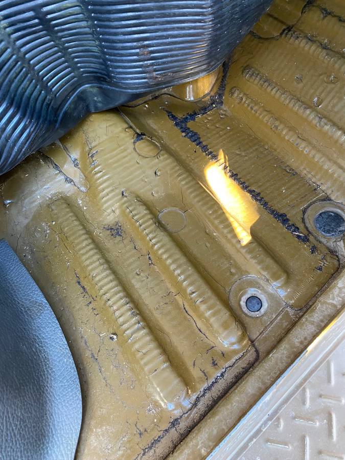 Toyota-fj40-1982-brown-7