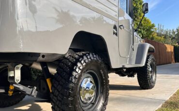 Toyota-fj43-land-cruiser-1970-grey-56