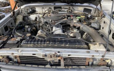 Toyota-fj60-1986-silver-5