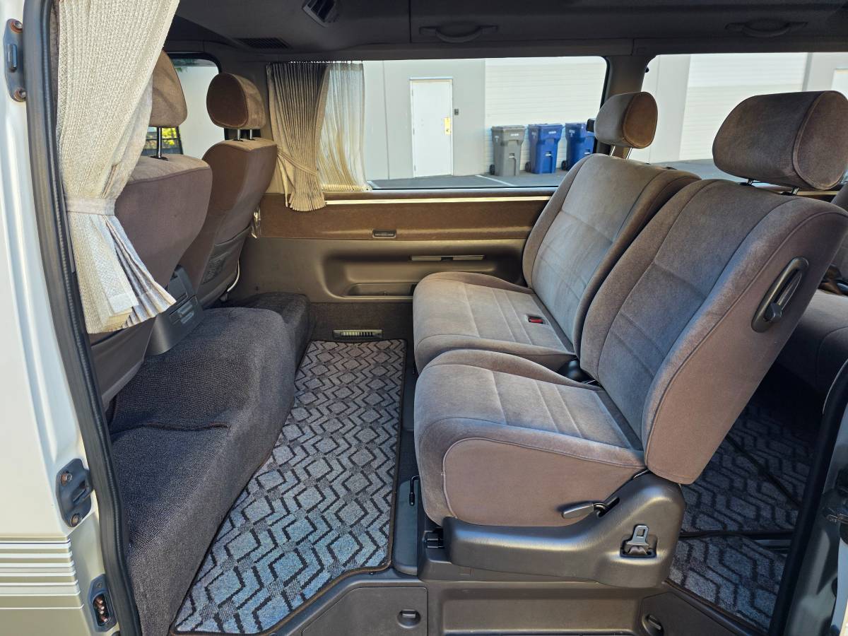 Toyota-hiace-diesel-1996-13