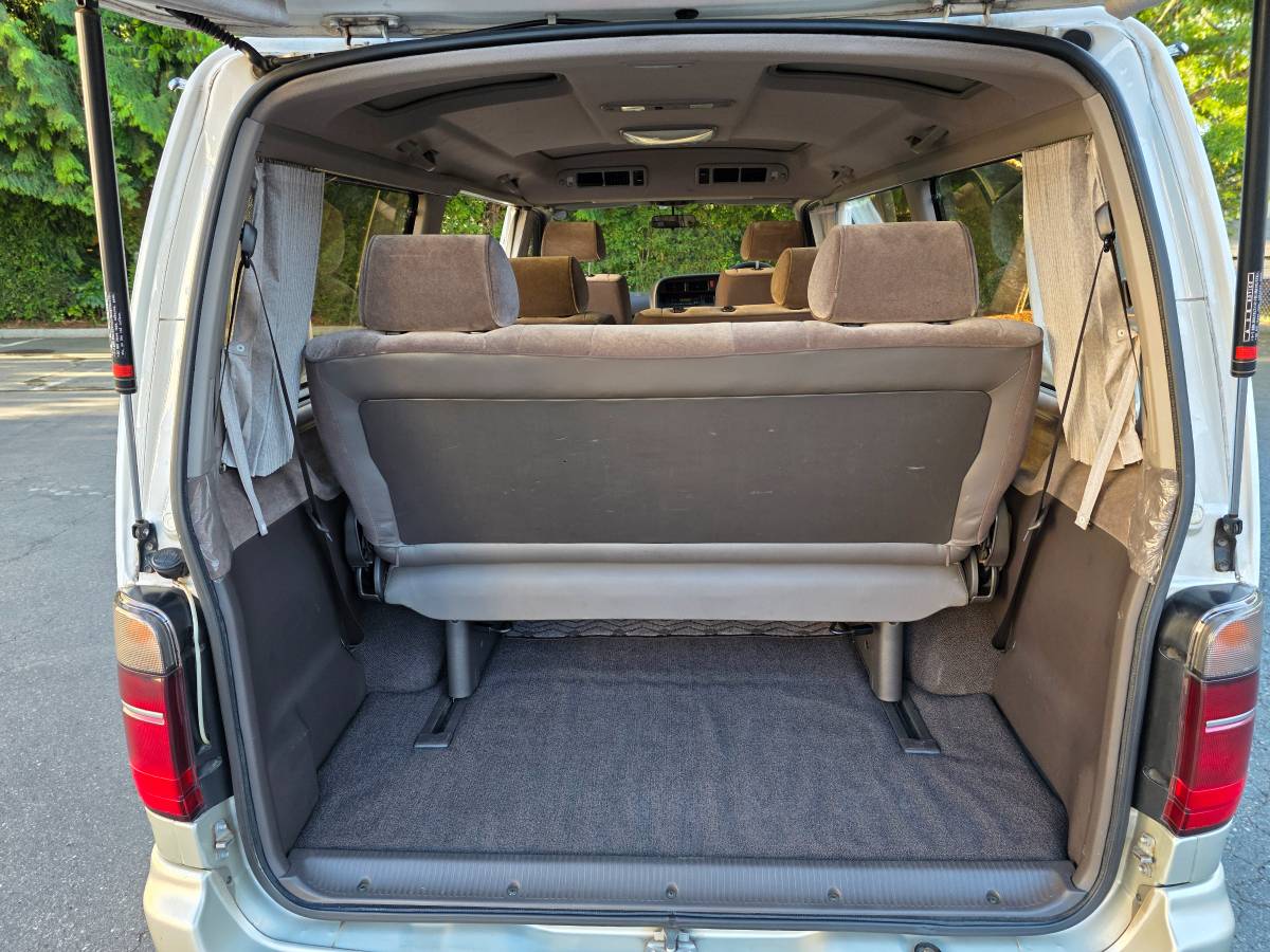 Toyota-hiace-diesel-1996-15