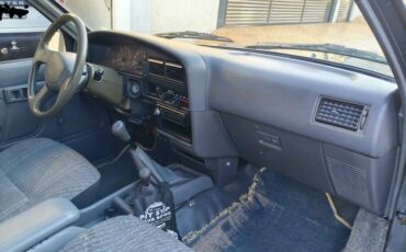 Toyota-hilux-diesel-1994-20