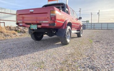 Toyota-hilux-diesel-1995-red-7