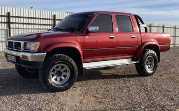 Toyota-hilux-diesel-1995-red-9