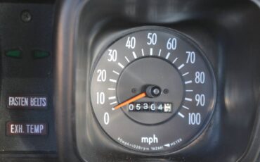 Toyota-hilux-pickup-truck-1976-yellow-13